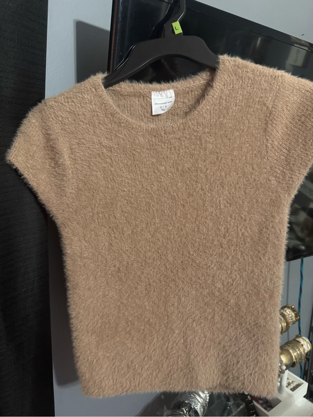 abercrombie kids Fuzzy Short-Sleeve Sweater in Camel Brown
